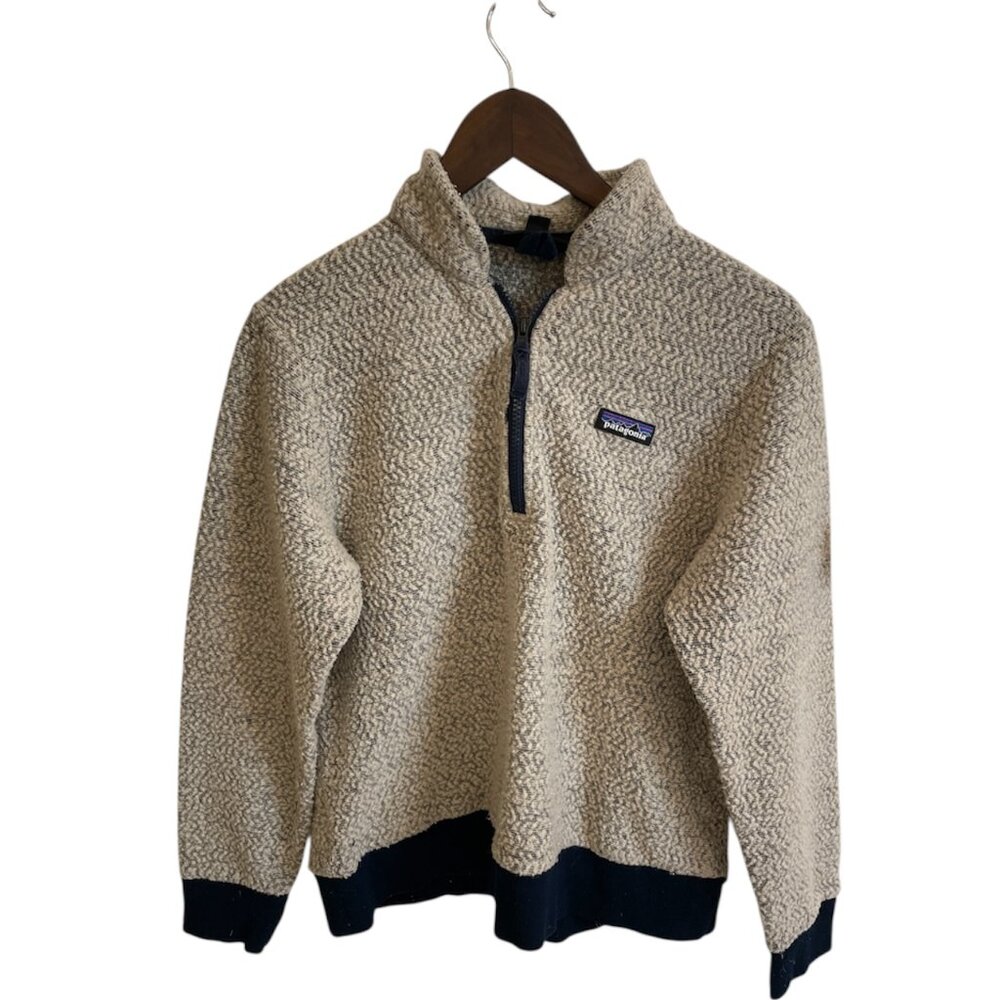 Patagonia Sweater Fleece Cream and Navy Quarter Button Up Pullover Long Sleeve
